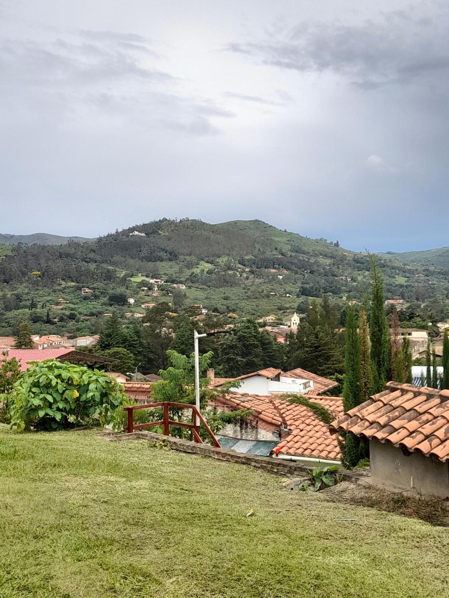 Hotel Fonda Amboro Samaipata Exterior foto